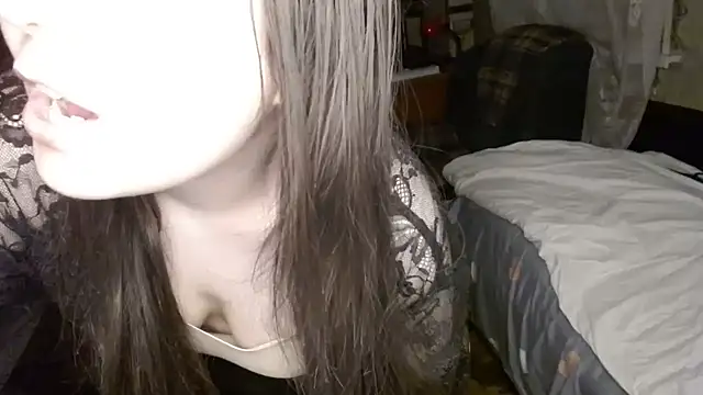 Var Kiss online show from 29, 1, 2025