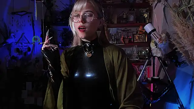 Snapshot of Scarlett_Wanner chatting on 12, 2, 2025 Scarlett Wanner online show from 12, 2, 2025