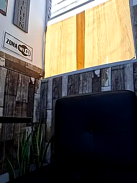 Snapshot of Doll_Loren chatting on 23, 5, 2026 Doll Loren online show from 23, 5, 2026