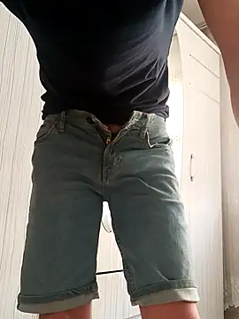 Johnysinss16 online show from 24, 5, 2026