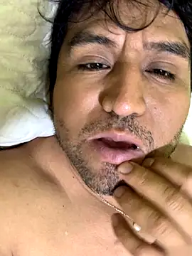 Snapshot of Emepe69 chatting on 9, 11, 2025 Emepe69 online show from 9, 11, 2025