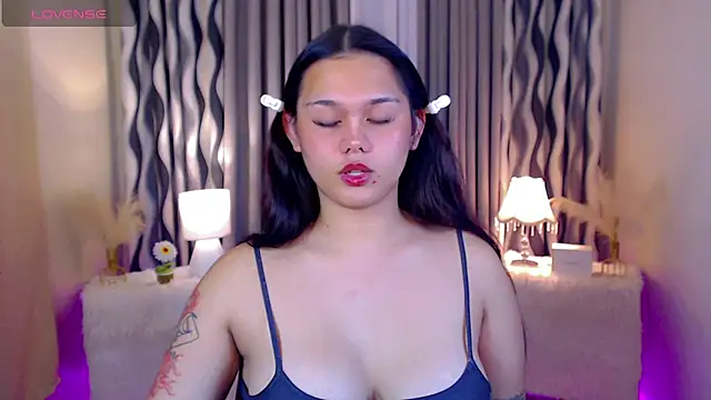 Ella Fantasiax online show from 18, 10, 2025