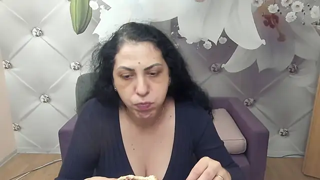 SweetArtemis online show from 22, 11, 2025