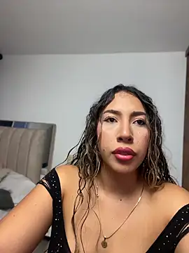 daniela henao online show from 5, 2, 2026