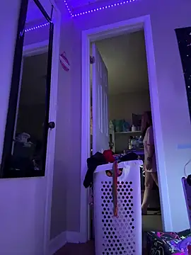 Cutiepiespanks online show from 18, 12, 2025