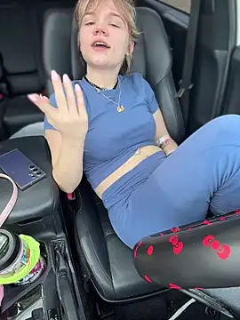 Snapshot of Cutiepiespanks chatting on 2, 3, 2026 Cutiepiespanks online show from 2, 3, 2026