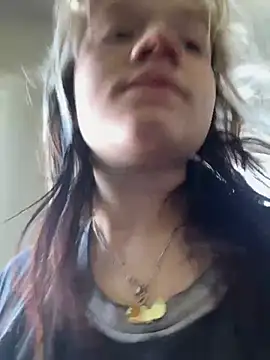 Snapshot of Cutiepiespanks chatting on 29, 3, 2026 Cutiepiespanks online show from 29, 3, 2026