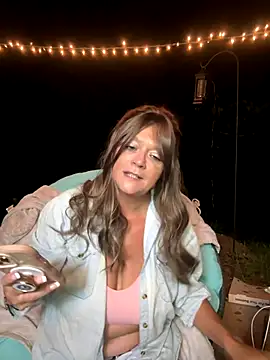 cowgirlc online show from 25, 9, 2025