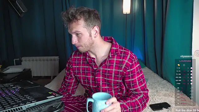 Snapshot of VIktorSecret chatting on 20, 11, 2025 VIktorSecret online show from 20, 11, 2025