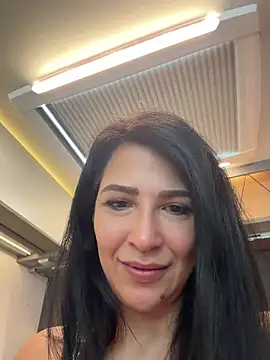 Snapshot of Cataleya80 chatting on 3, 5, 2026 Cataleya80 online show from 3, 5, 2026