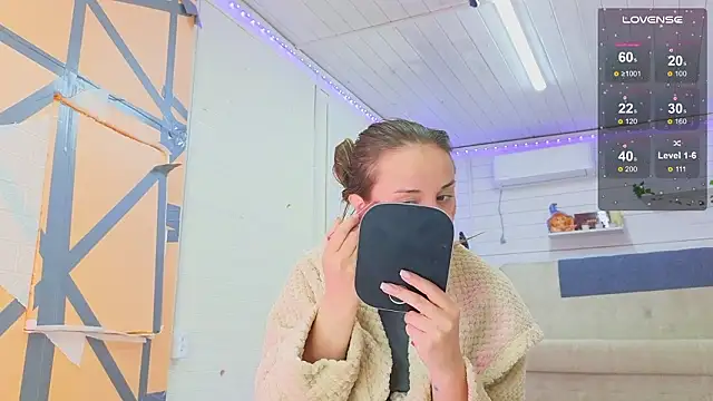 Misss Vikk online show from 28, 3, 2026