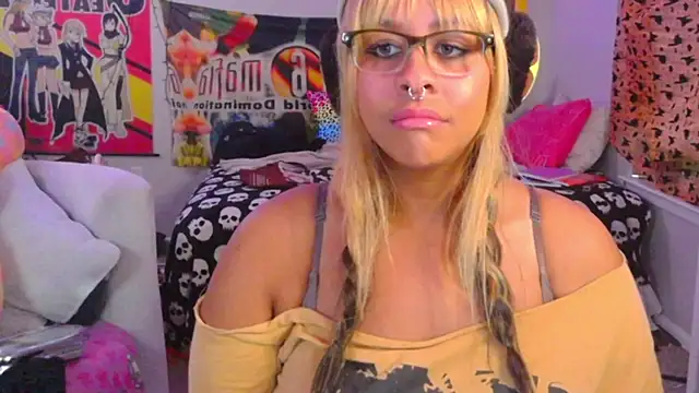 Snapshot of N1NT3NDH03 chatting on 13, 5, 2026 N1NT3NDH03 online show from 13, 5, 2026