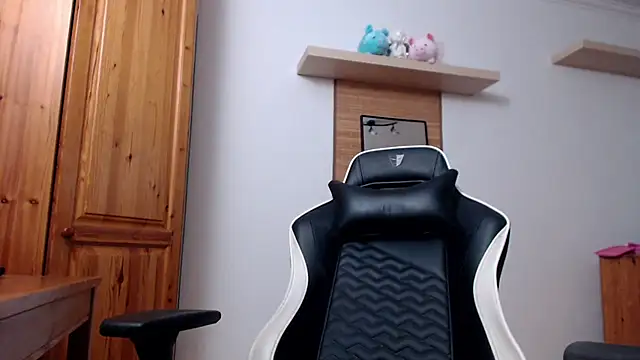 Lisakisss online show from 22, 9, 2025