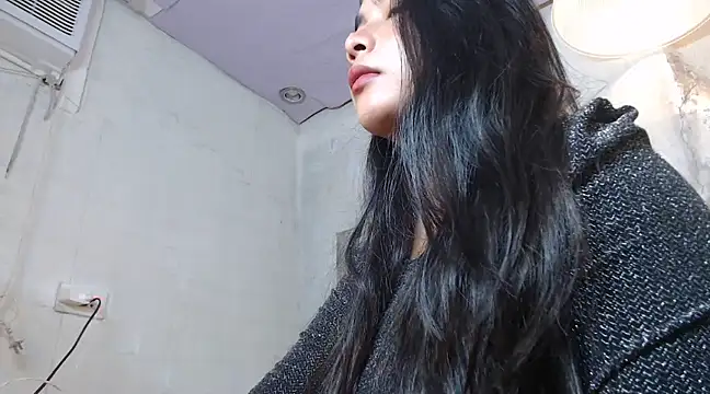 Snapshot of Urbabygirl_jenny chatting on 22, 3, 2025 Urbabygirl jenny online show from 22, 3, 2025