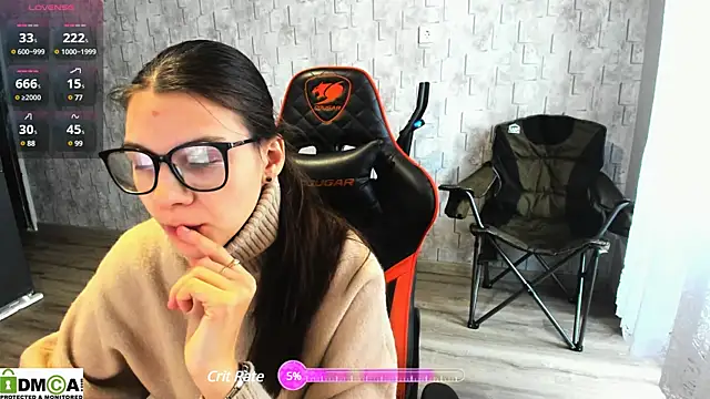 Snapshot of MollyLollipop chatting on 12, 12, 2024 MollyLollipop online show from 12, 12, 2024