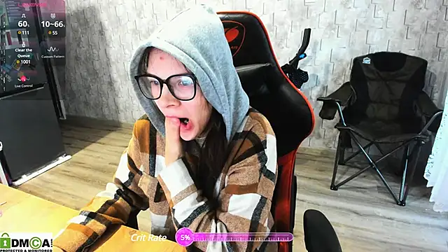 Snapshot of MollyLollipop chatting on 13, 12, 2024 MollyLollipop online show from 13, 12, 2024