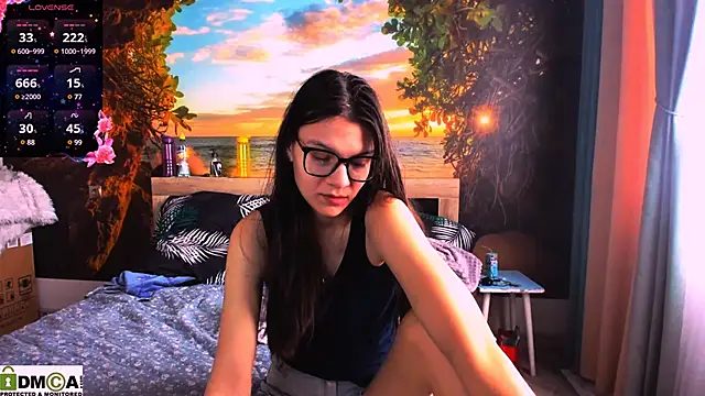 Snapshot of MollyLollipop chatting on 10, 1, 2025 MollyLollipop online show from 10, 1, 2025