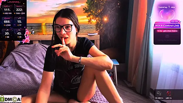 Snapshot of MollyLollipop chatting on 14, 1, 2025 MollyLollipop online show from 14, 1, 2025