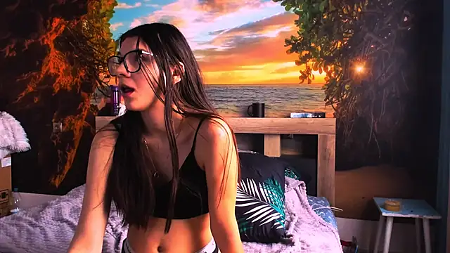 Snapshot of MollyLollipop chatting on 19, 1, 2025 MollyLollipop online show from 19, 1, 2025