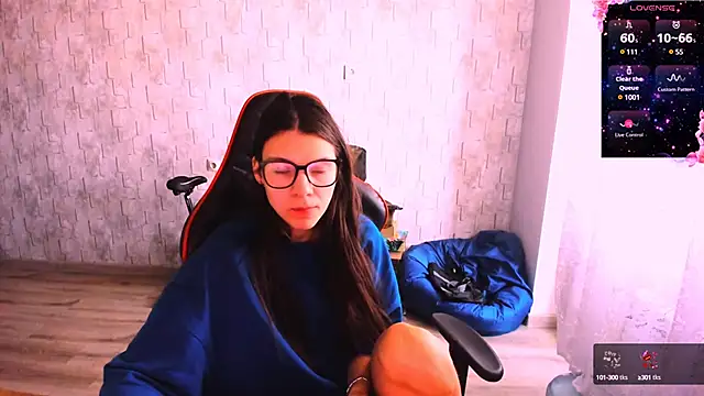 Snapshot of MollyLollipop chatting on 26, 2, 2025 MollyLollipop online show from 26, 2, 2025