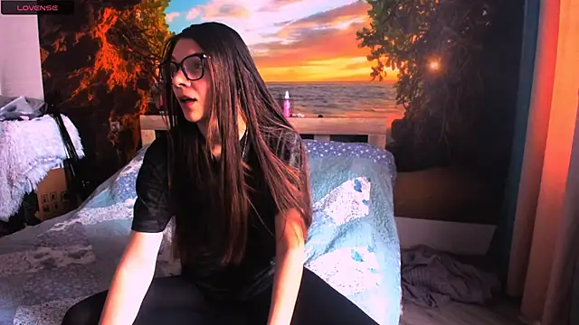 Snapshot of MollyLollipop chatting on 13, 3, 2025 MollyLollipop online show from 13, 3, 2025