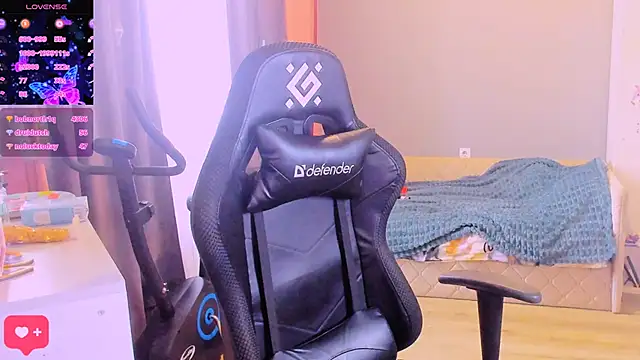 MollyLollipop online show from 2, 4, 2026