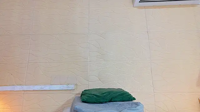 Snapshot of Sweet_baby_hellen chatting on 14, 3, 2025 Sweet baby hellen online show from 14, 3, 2025