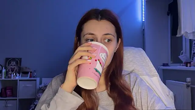 Uniarten online show from 5, 11, 2025