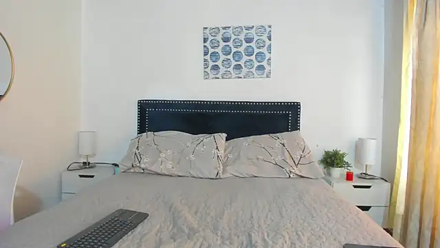 ZulyMichels online show from 2, 12, 2025