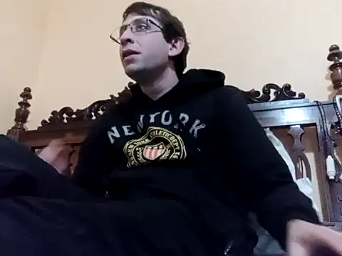 Snapshot of White_rabbit_ chatting on 8, 1, 2025 White rabbit online show from 8, 1, 2025