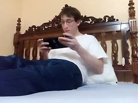 Snapshot of White_rabbit_ chatting on 11, 1, 2025 White rabbit online show from 11, 1, 2025