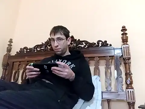 Snapshot of White_rabbit_ chatting on 21, 1, 2025 White rabbit online show from 21, 1, 2025