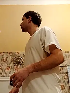 Snapshot of White_rabbit_ chatting on 20, 2, 2025 White rabbit online show from 20, 2, 2025