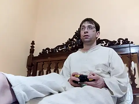 Snapshot of White_rabbit_ chatting on 28, 2, 2025 White rabbit online show from 28, 2, 2025