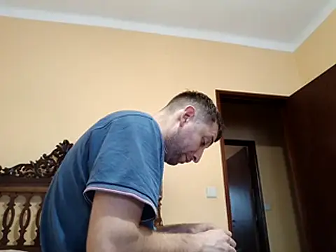 Snapshot of White_rabbit_ chatting on 1, 11, 2025 White rabbit online show from 1, 11, 2025