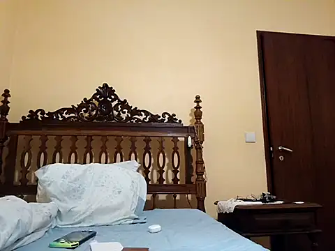 White rabbit  online show from 13, 11, 2025