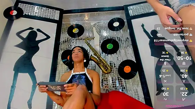 nickyminach  online show from 1, 2, 2025