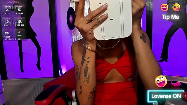 nickyminach  online show from 5, 2, 2026