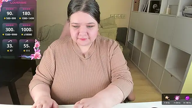 PlumPie online show from 14, 12, 2025