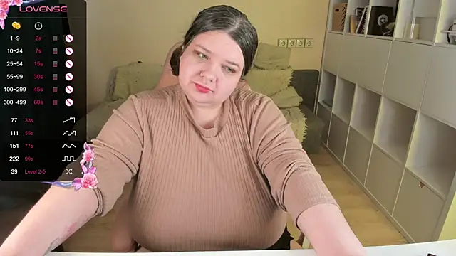 PlumPie online show from 22, 12, 2025