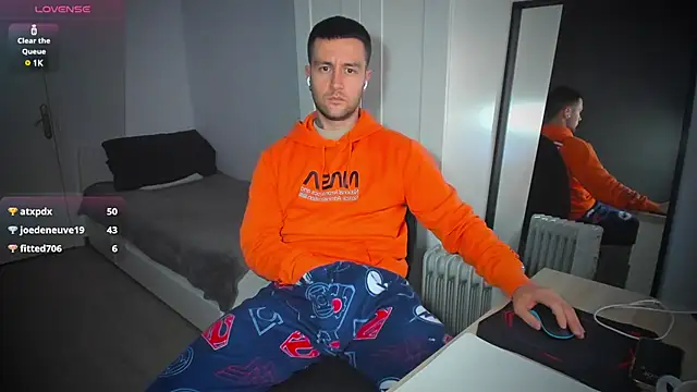 Snapshot of HonestAndrew chatting on 12, 3, 2025 HonestAndrew online show from 12, 3, 2025