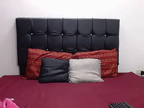 Violette Adams online show from 11, 2, 2025