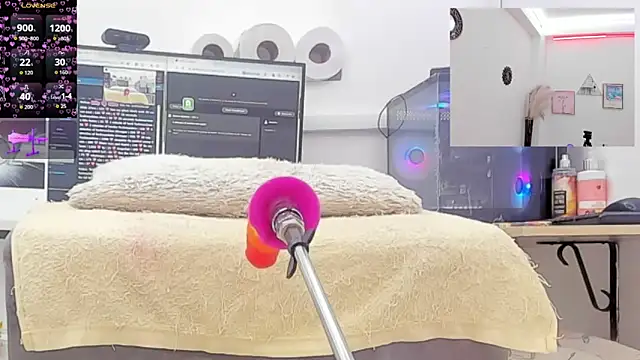 Paulina Davis  online show from 8, 2, 2026