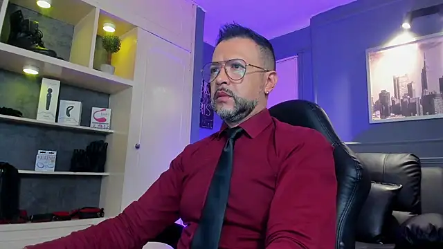 MrFrank tattoo online show from 17, 12, 2025