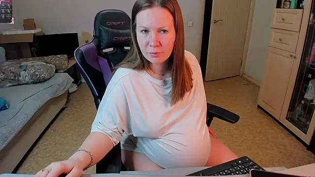 stella vestal online show from 29, 3, 2026