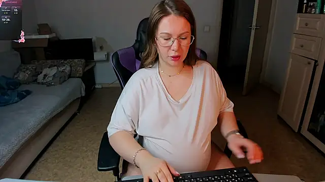 stella vestal online show from 6, 4, 2026