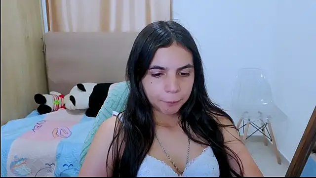 Snapshot of _elenna chatting on 1, 5, 2026 elenna online show from 1, 5, 2026