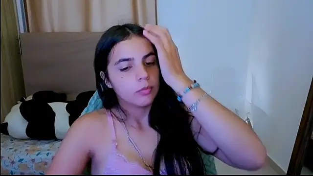 Snapshot of _elenna chatting on 15, 5, 2026 elenna online show from 15, 5, 2026