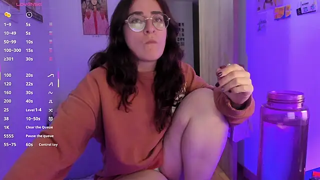 linda giggle online show from 14, 3, 2026