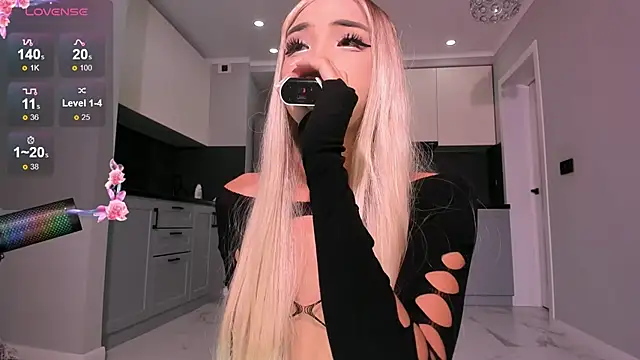 Snapshot of mikio_san chatting on 15, 2, 2026 mikio san online show from 15, 2, 2026